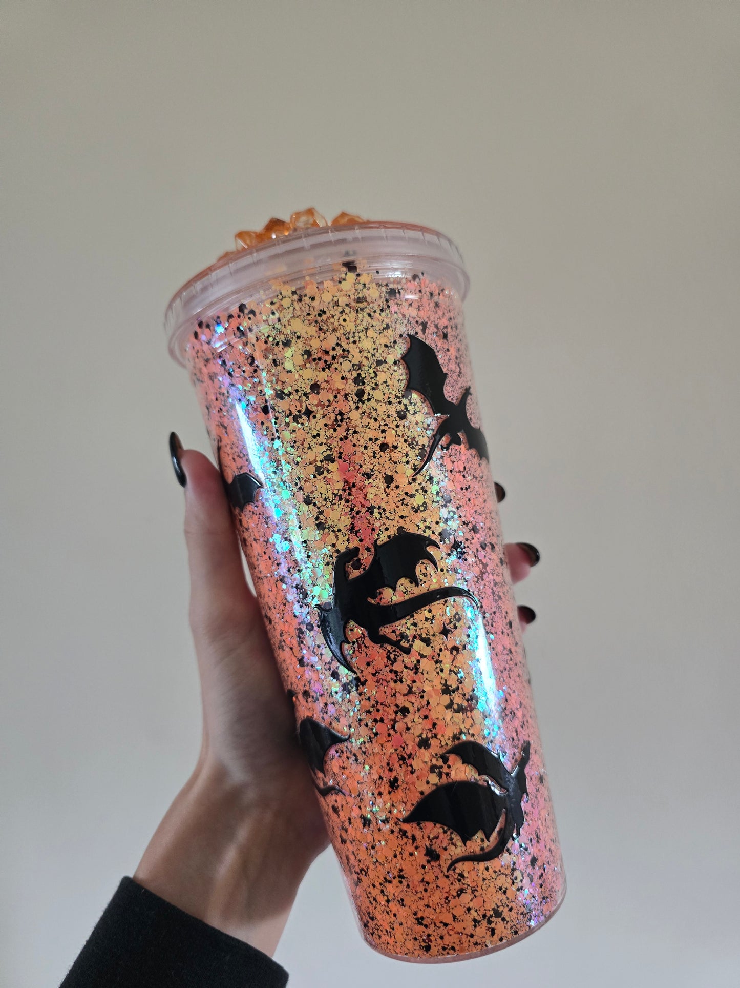Dragon 22oz Acrylic No Globe Tumbler