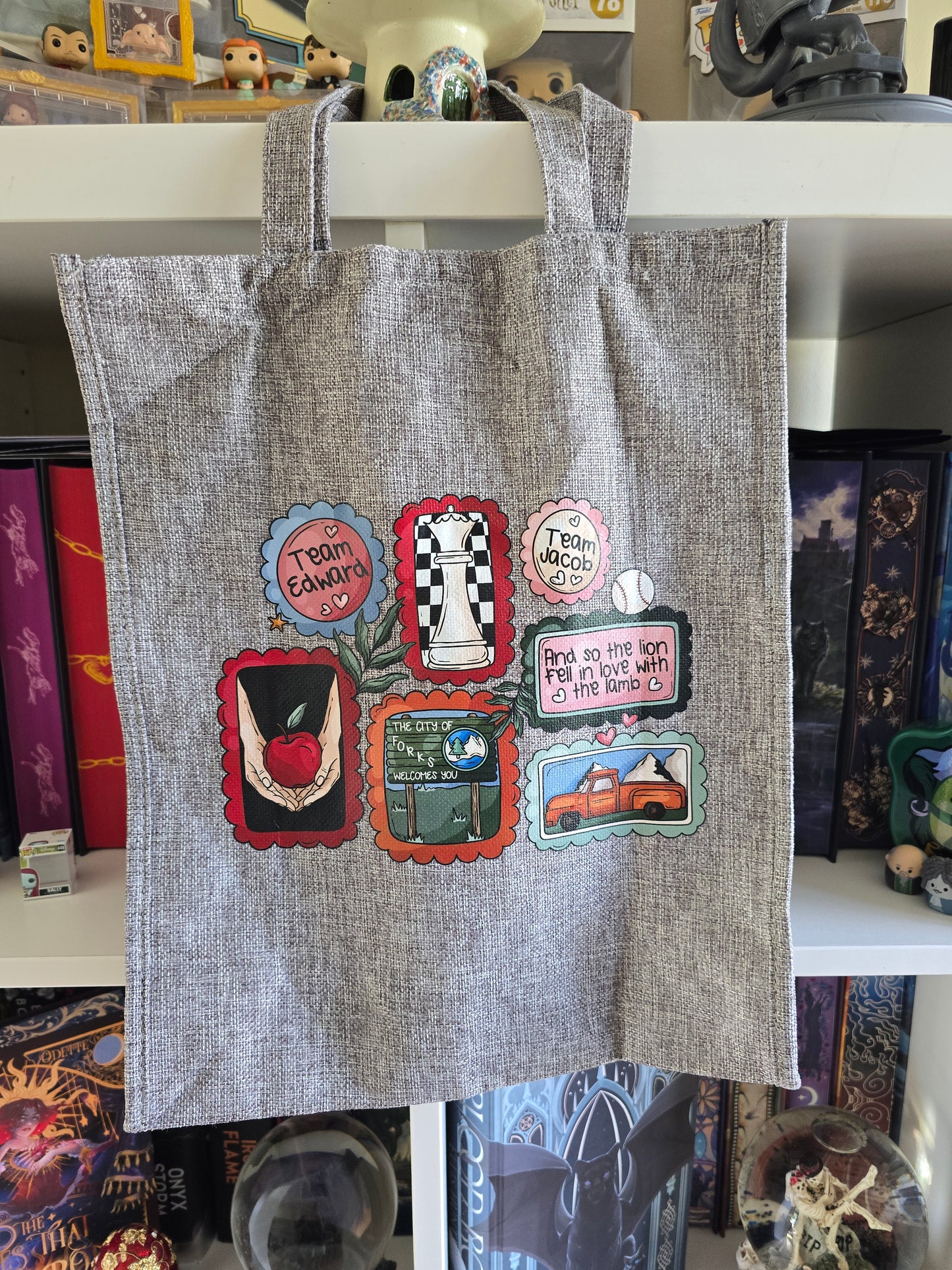 Hoa Hoa Linen Tote Bag