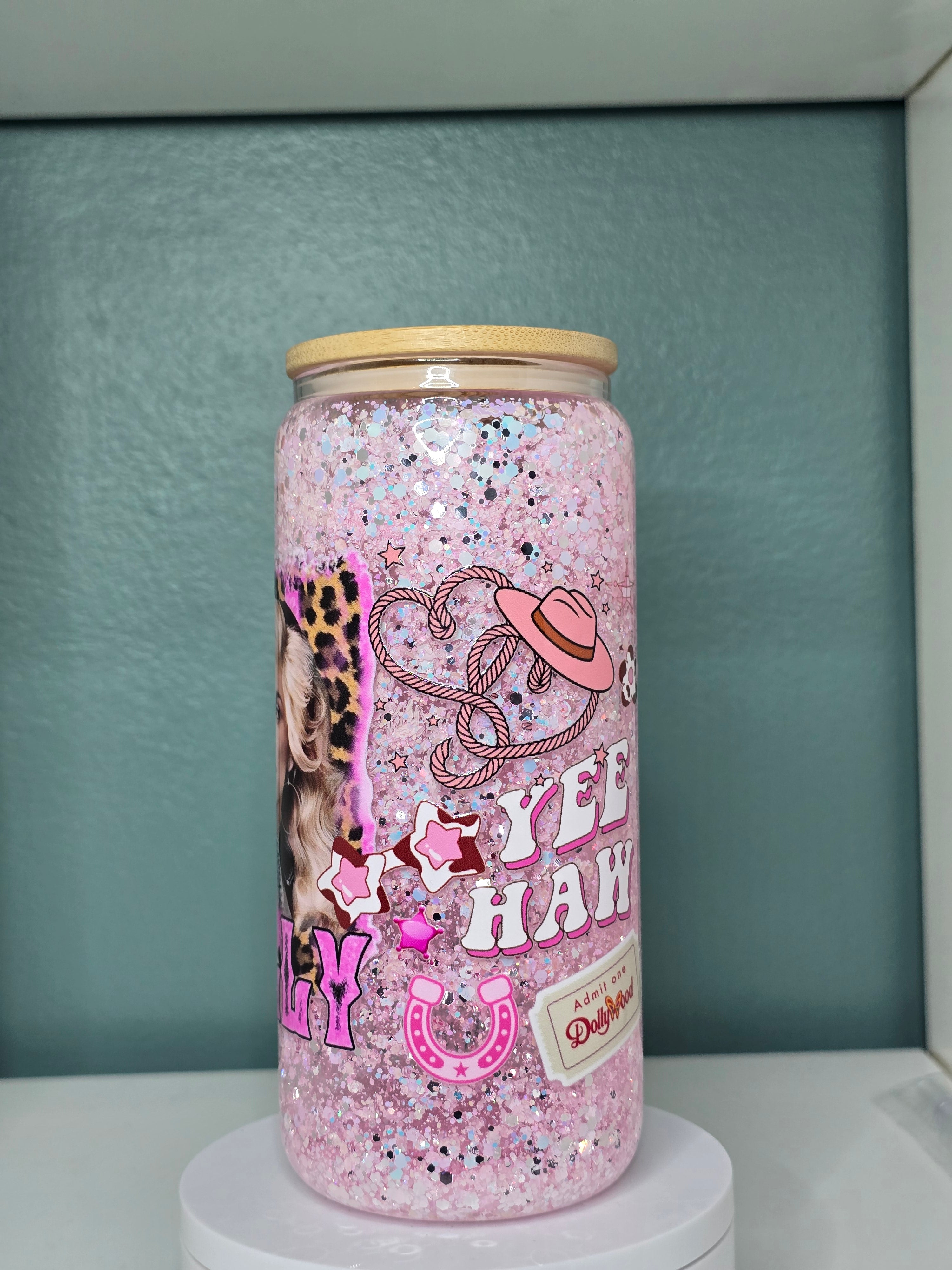 Dolly 16oz Glass Snowglobe Tumbler